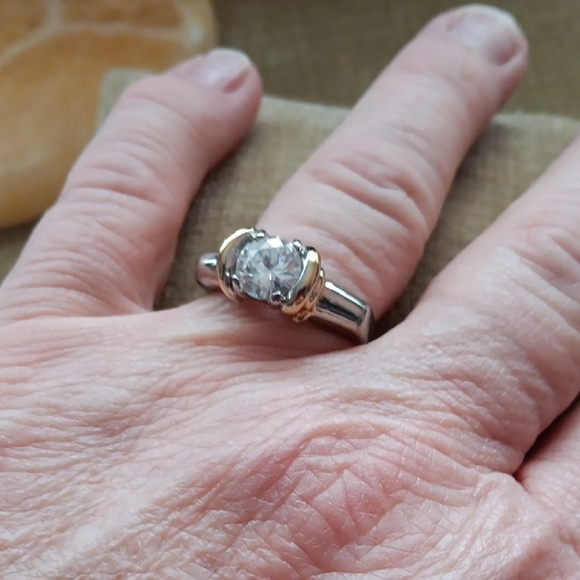 Gold and Silver Tone Clear Glass Multi-faceted Set Ring - Picture 1 of 9